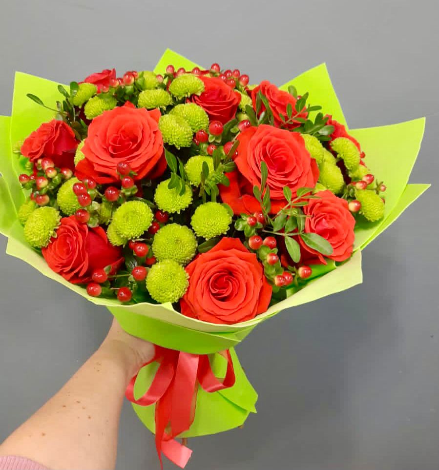 Букет цветов из: Хризантемы и Розы в Подгоренском