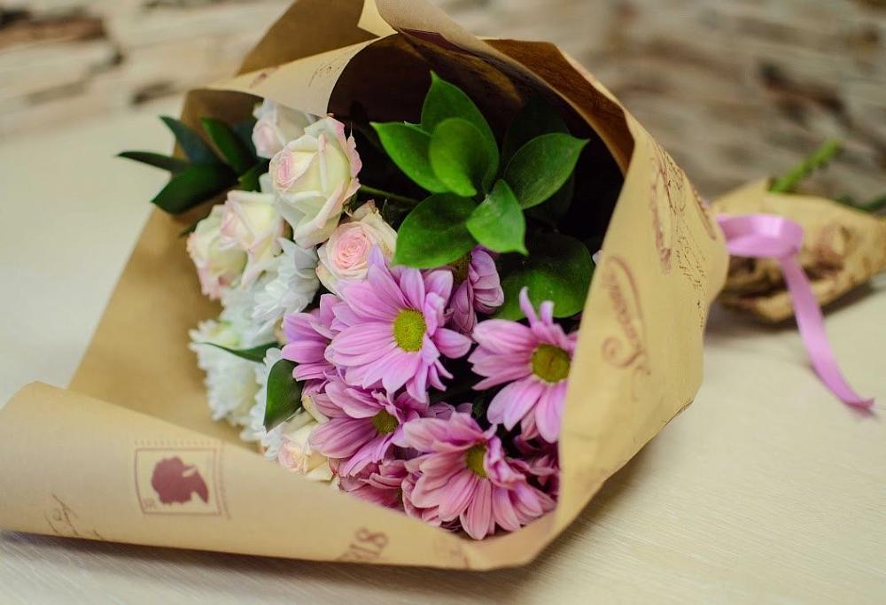 Букет цветов из: Розы и Хризантемы в Подгоренском