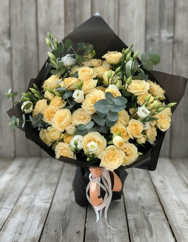 Букет цветов из: Розы и Лизиантусы в Подгоренском