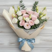 Букет цветов из:  Лизиантусы в Подгоренском