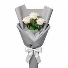 Букет 3 белые розы в Подгоренском