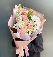 Букет цветов из:  Хризантемы и Розы в Подгоренском