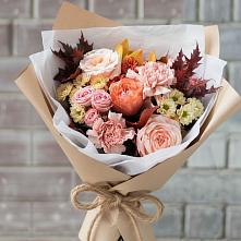 Букет цветов из:  Гвоздики, Хризантемы и Розы в Подгоренском