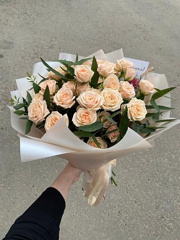 Букет Кремовые розы Латте в Подгоренском